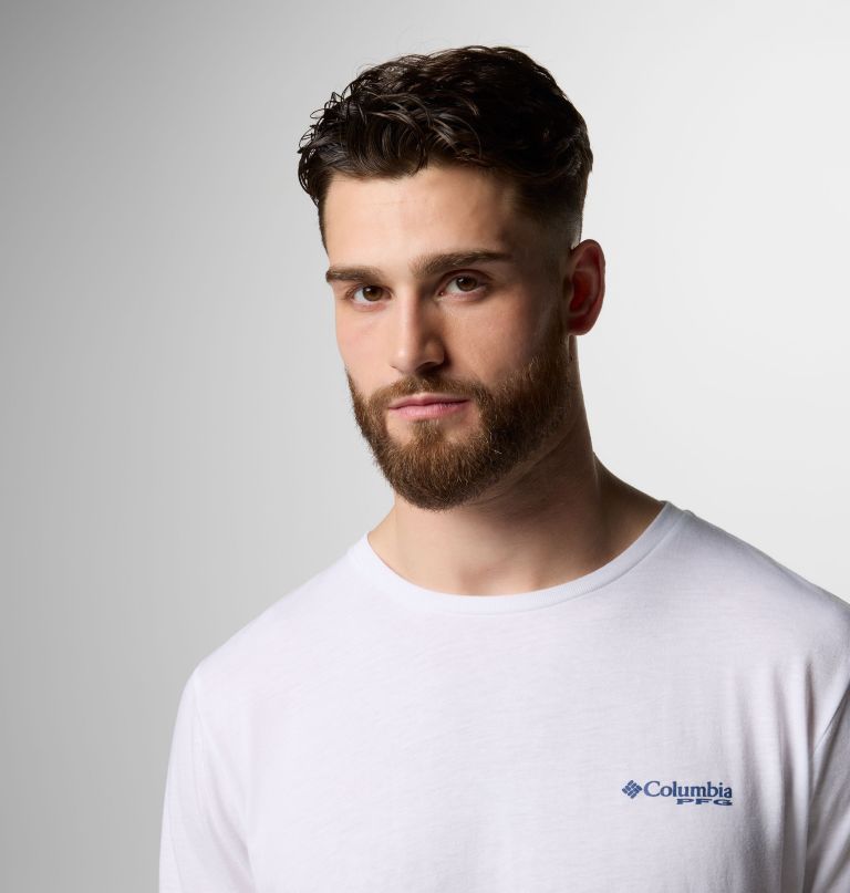 camiseta masculina pfg uncharted com estampa gráfica