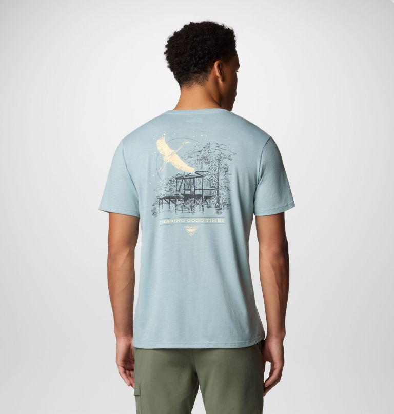 camiseta masculina pfg uncharted com estampa gráfica