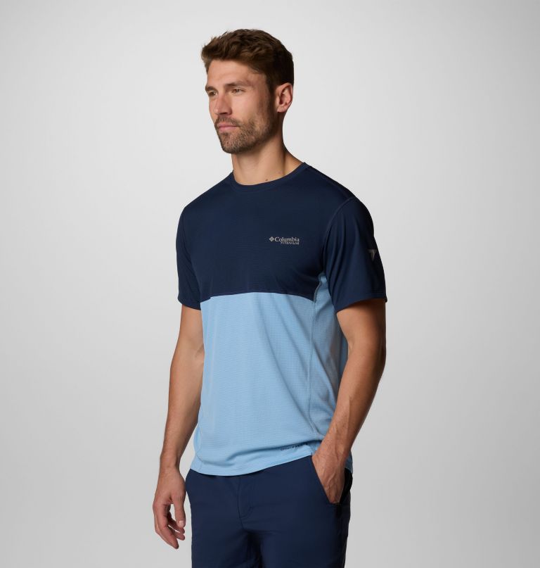 camiseta masculina cirque river pro de manga curta com estampa gráfica