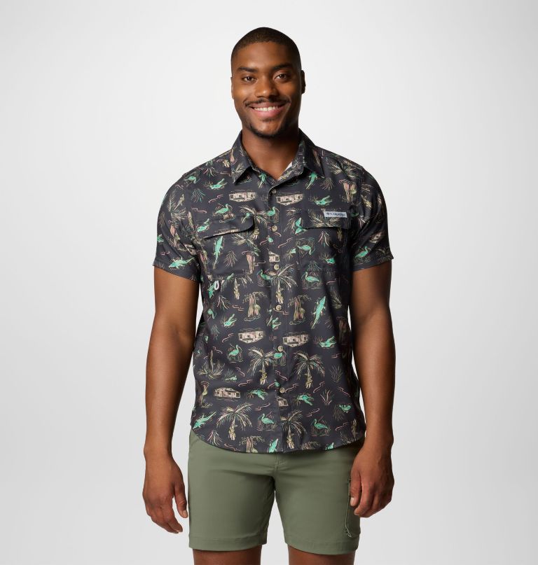 camisa masculina pfg uncharted de manga curta com estampa - tamanho alto