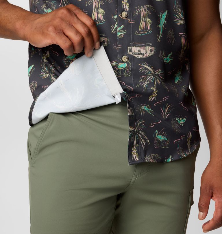 camisa masculina pfg uncharted de manga curta com estampa - tamanho alto