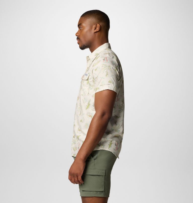 camisa masculina pfg uncharted de manga curta com estampa - tamanho alto