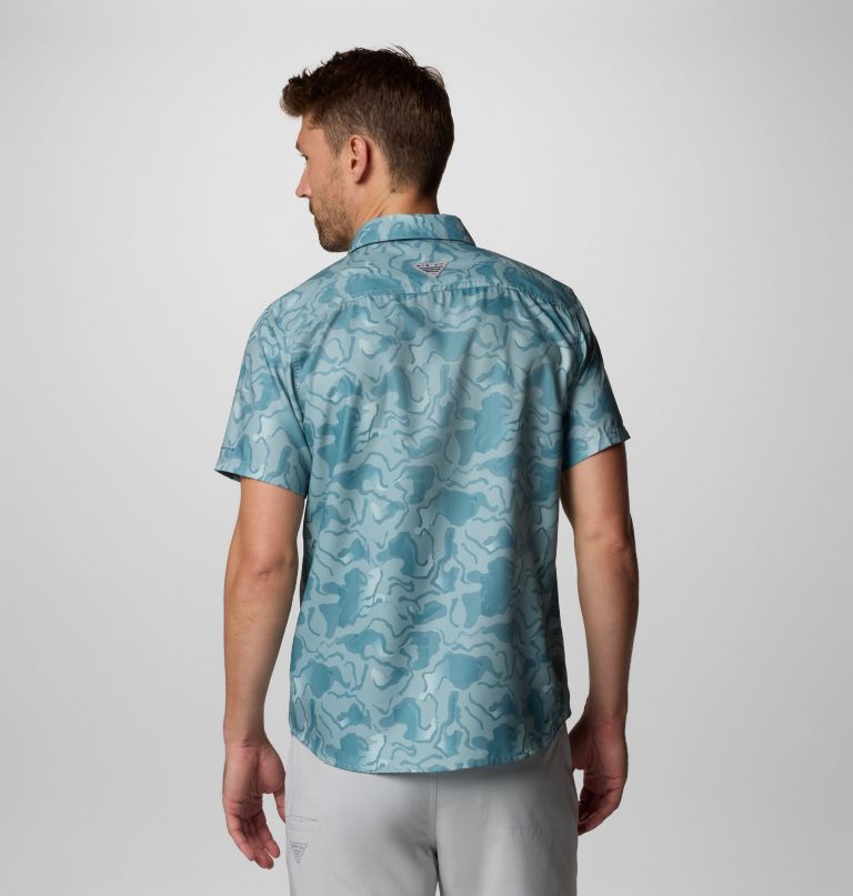 camisa masculina pfg uncharted de manga curta com estampa - tamanho alto
